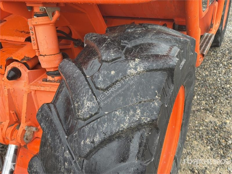 伸缩臂叉车 Merlo P38.13