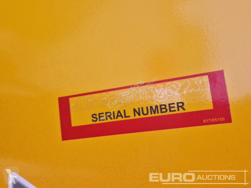 رافعة شوكية تلسكوبية JCB 540-140 Hi Viz