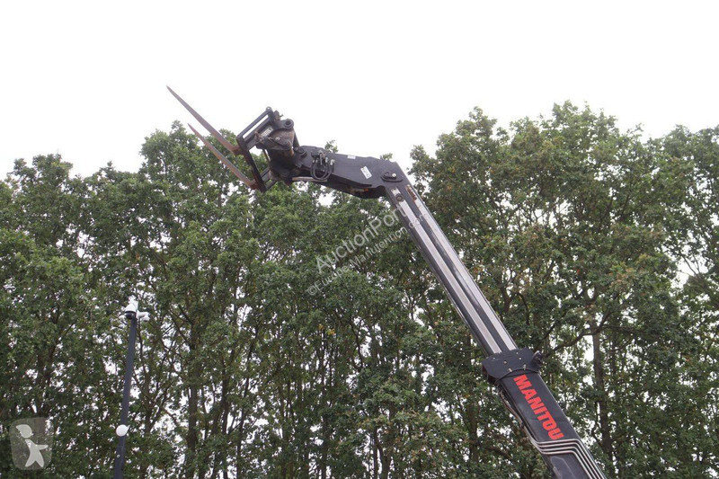 Carretilla telescópica Manitou MLT 635-130 PS+