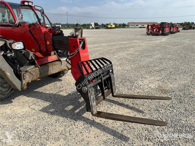 Телескопічний навантажувач Manitou Telehandler...