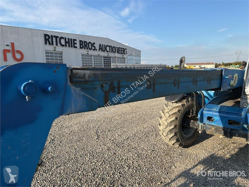伸缩臂叉车 Genie Telehandler