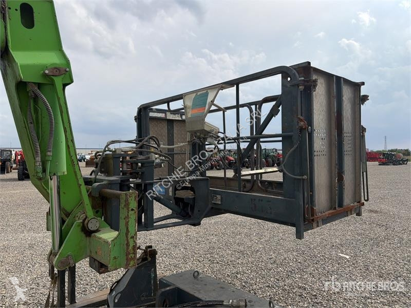 Телескопічний навантажувач Merlo 45.21 Telehandler