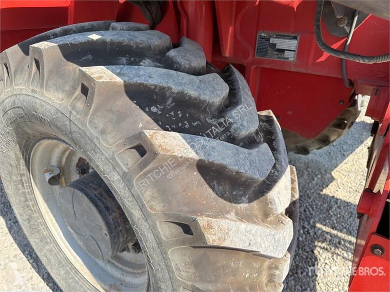 伸缩臂叉车 Manitou MRT 2540 ST3 Telehandler