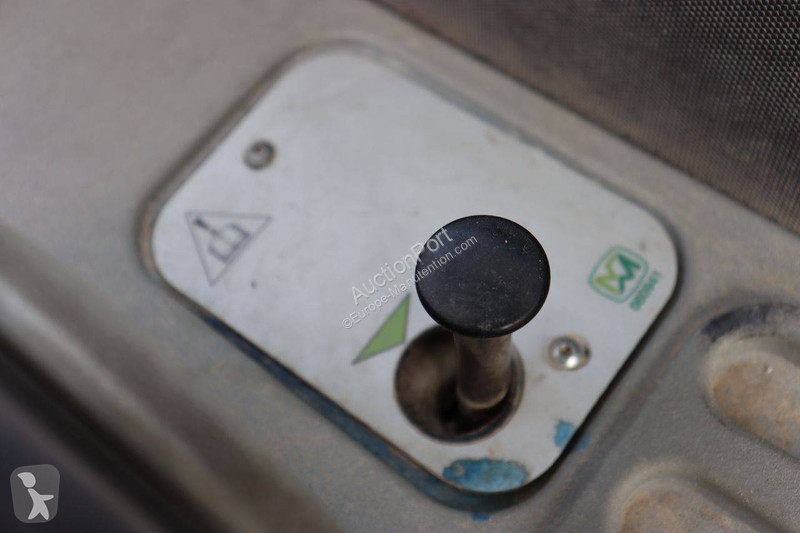 Teleskopický manipulátor Merlo P40.17