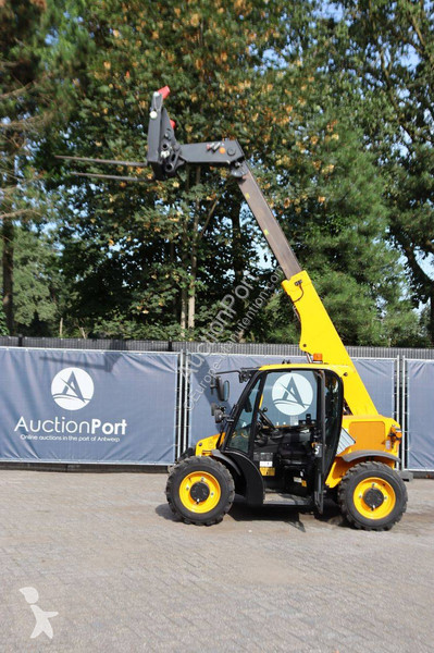 Телескопический погрузчик JCB 514-40 CON