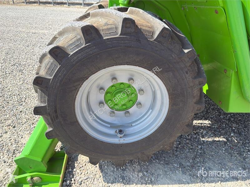 Телескопічний навантажувач Merlo P38.13PLUS