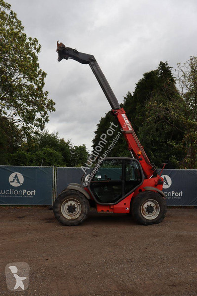 伸缩臂叉车 Manitou