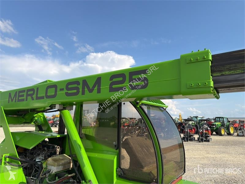رافعة شوكية تلسكوبية Merlo SM25P Telehandler