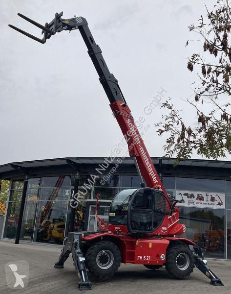Încărcător telescopic Magni 5.21