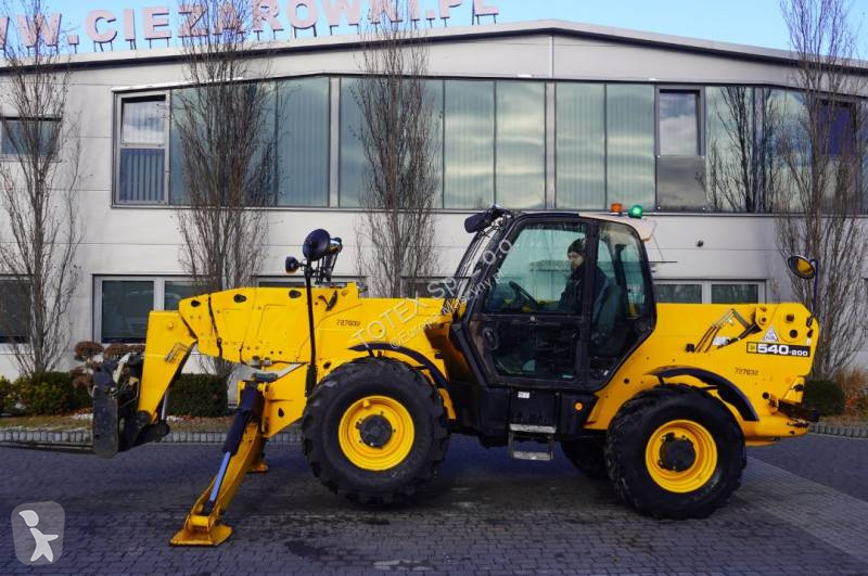 Încărcător telescopic JCB 540-200