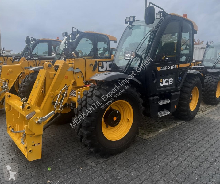 رافعة شوكية تلسكوبية JCB  560-80 AGRI XTRA Dualtec