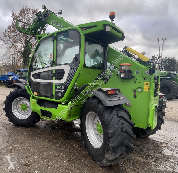 Verreiker Merlo  TF 42.7-140