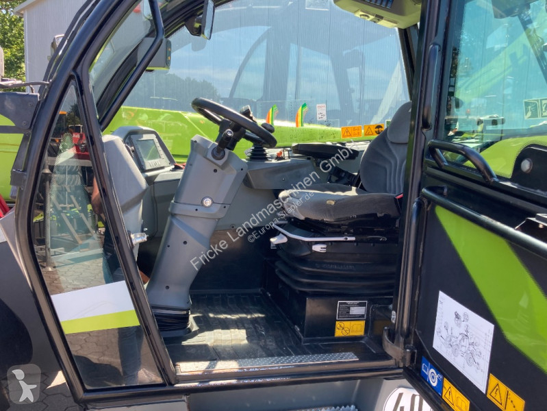 رافعة شوكية تلسكوبية Claas 960 Varipower