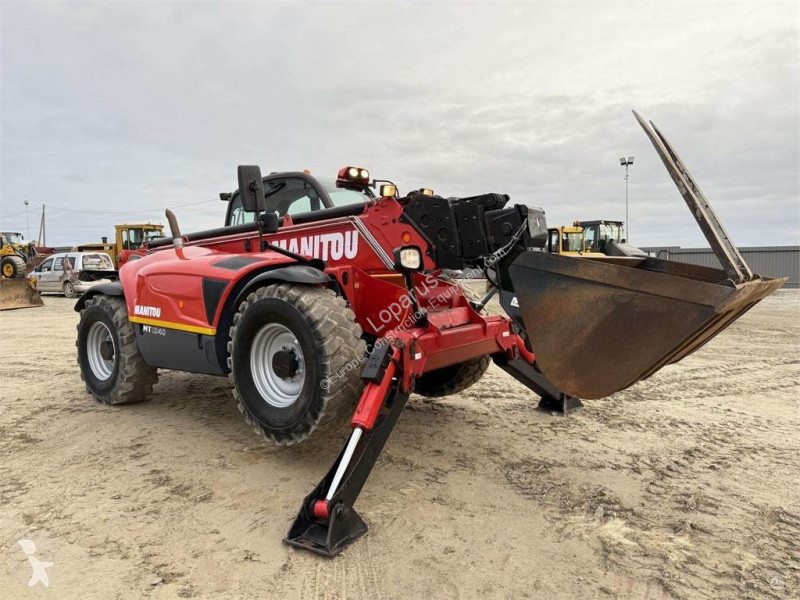 Încărcător telescopic Manitou bucket + forks