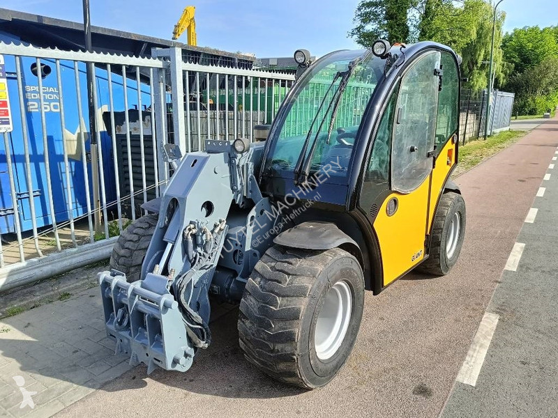 Încărcător telescopic Giant 4548 Tendo...