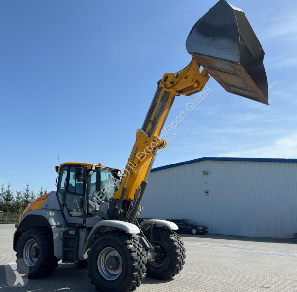 رافعة شوكية تلسكوبية Kramer  KL 55.8T