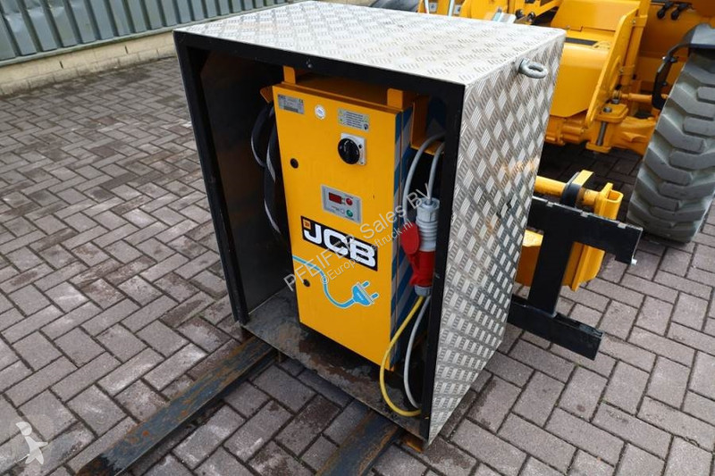 Încărcător telescopic JCB 525-60E Guarantee!...