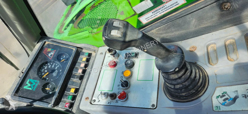 Verreiker Merlo P40.7