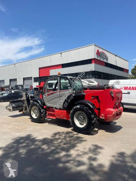 Încărcător telescopic Manitou