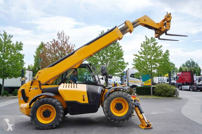 Încărcător telescopic JCB 14 m / 1800 MTH
