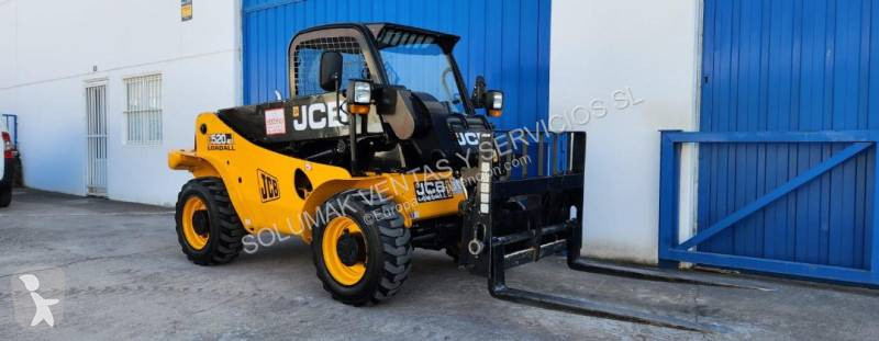 Chariot télescopique JCB