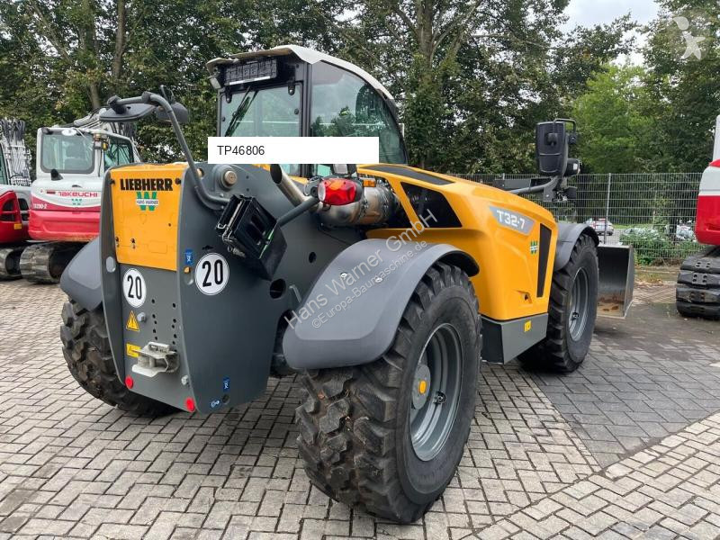 رافعة شوكية تلسكوبية Liebherr T32-7