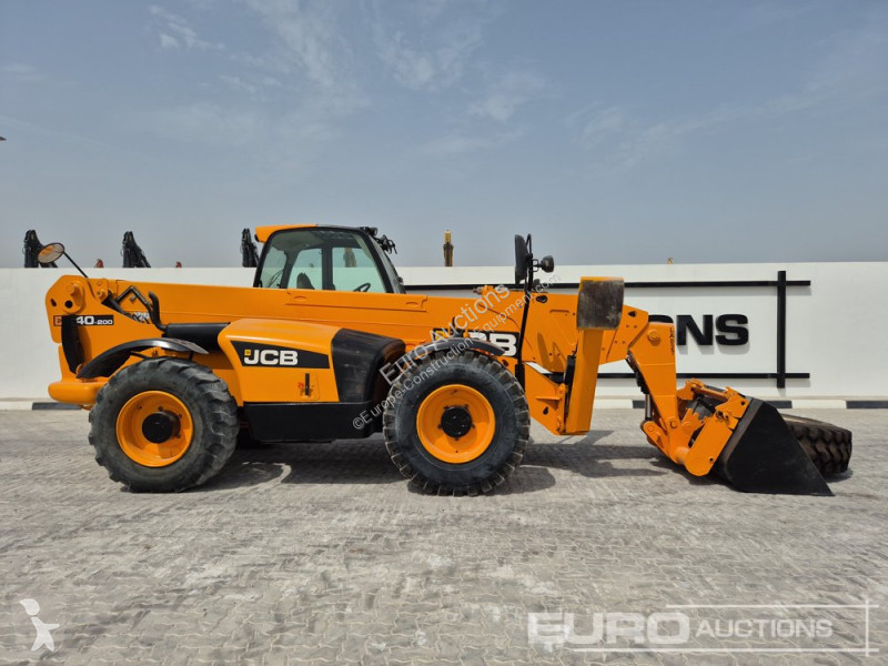 رافعة شوكية تلسكوبية JCB 540-200