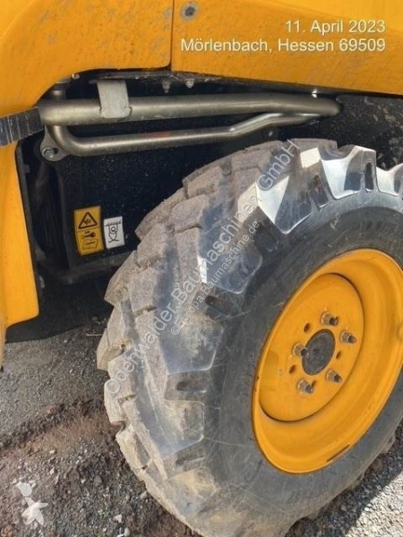 Încărcător telescopic JCB 516-40