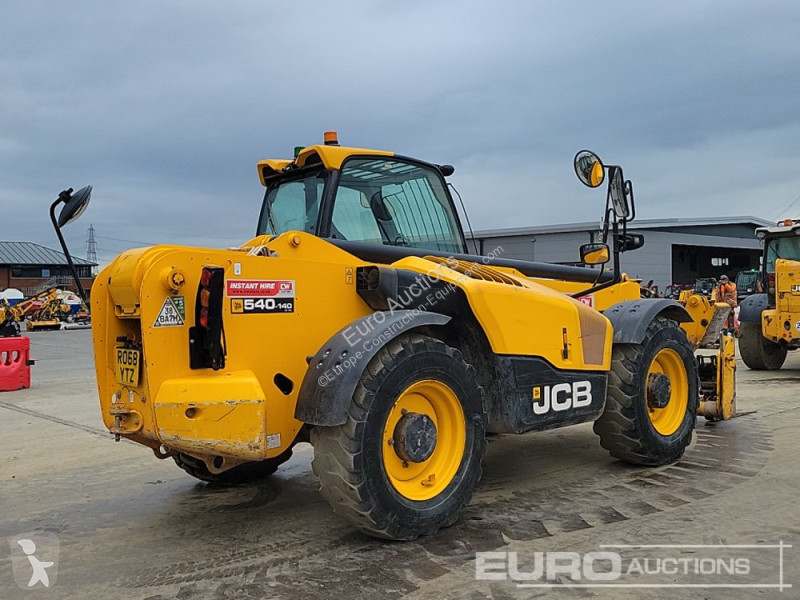 رافعة شوكية تلسكوبية JCB 540-140 Hi Viz