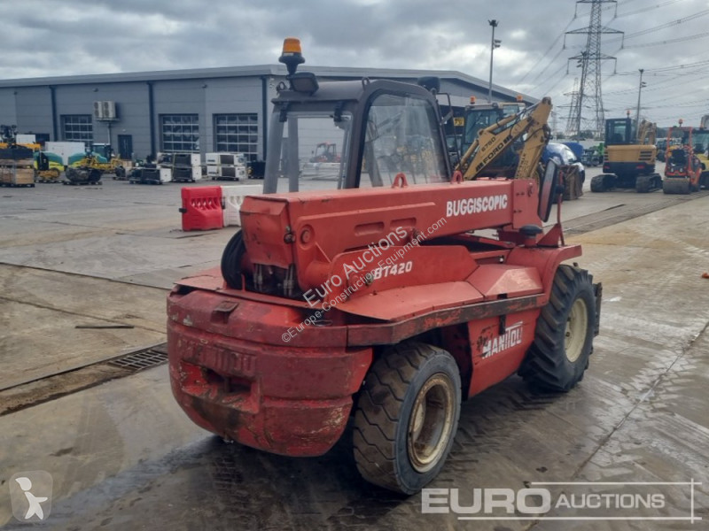 Chariot télescopique Manitou BT420
