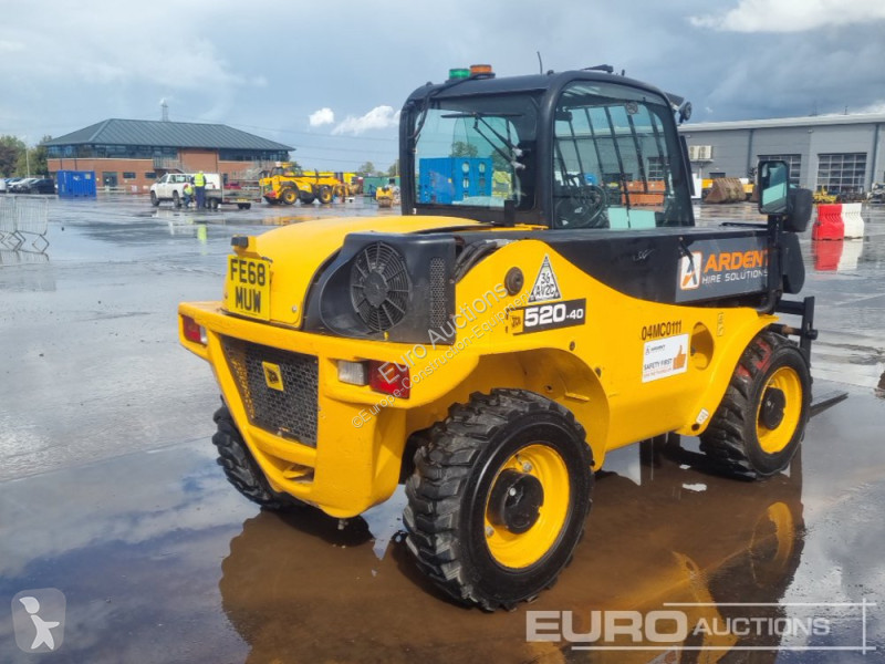 Chariot télescopique JCB 520-40