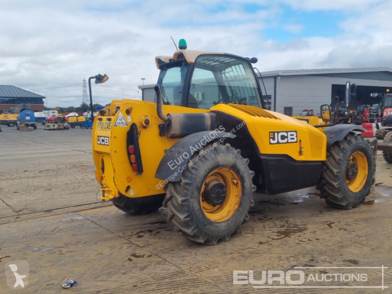 Teleskopický vozík JCB 531-70