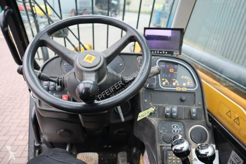 رافعة شوكية تلسكوبية JCB Diesel, 4x4x4 Drive,...