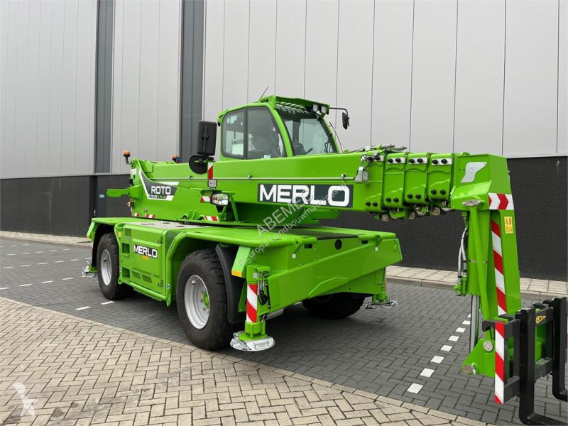 رافعة شوكية تلسكوبية Merlo 50.26 S Plus