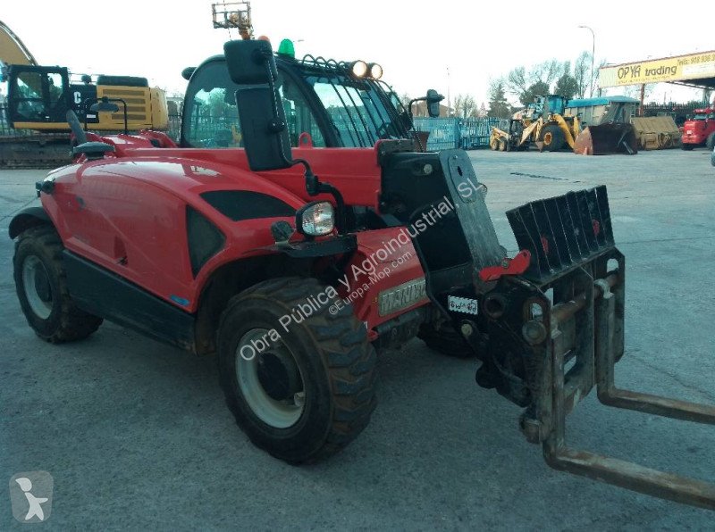 رافعة شوكية تلسكوبية Manitou