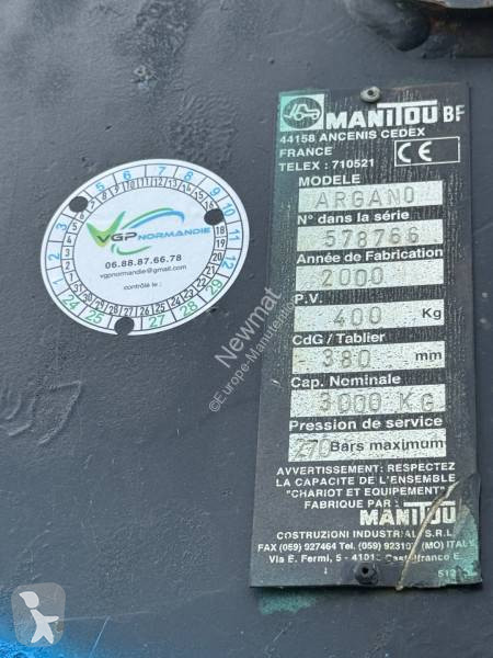 رافعة شوكية تلسكوبية Manitou PRIVILEGE