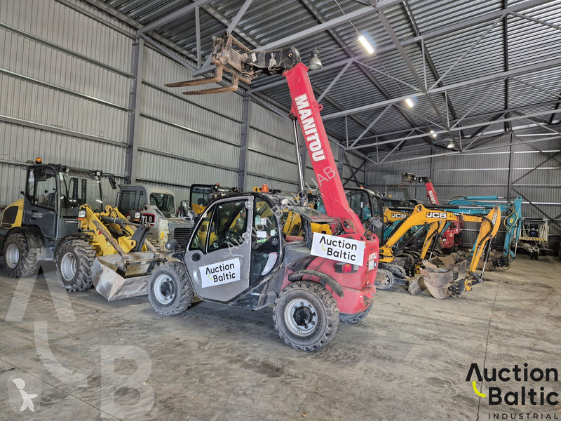 رافعة شوكية تلسكوبية Manitou Comfort - ST3B