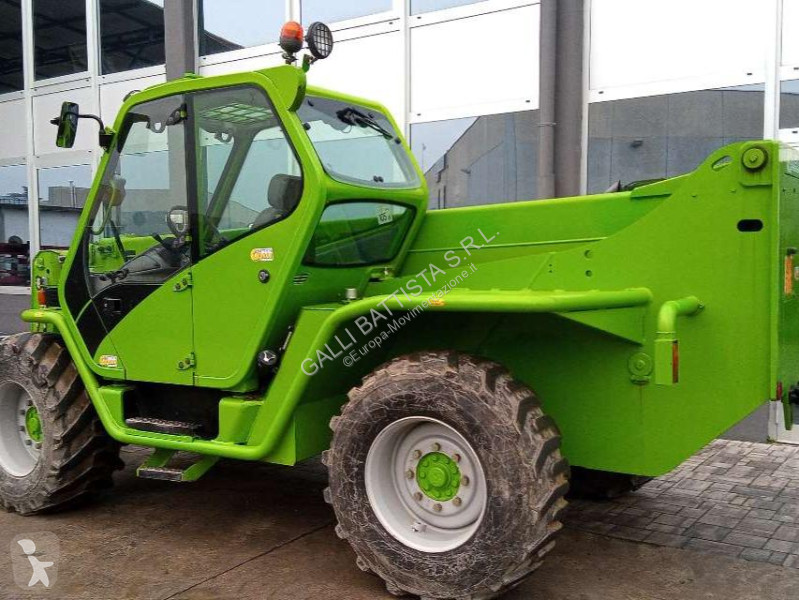 Teleskopický manipulátor Merlo P40.16KS