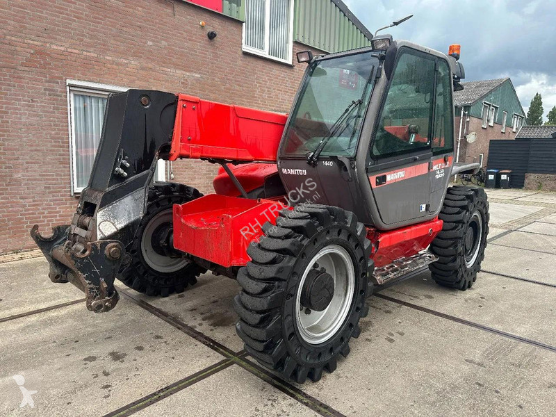 Teleskopický manipulátor Manitou MLT845 7401...
