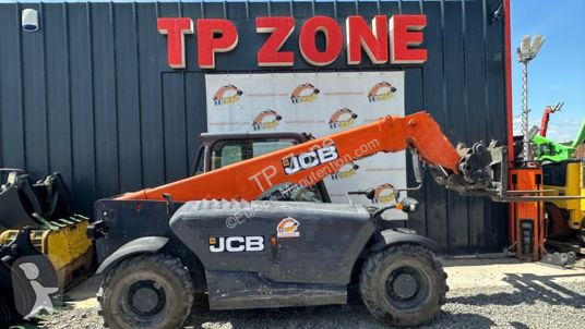 Teleskopický manipulátor JCB 525-60 t4 à 32 900...