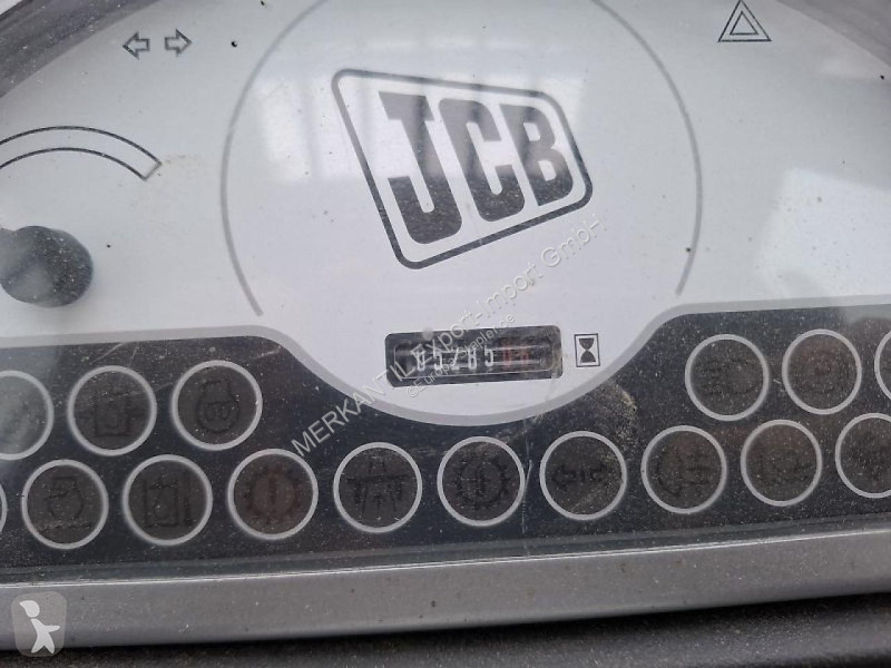 Teleskopický manipulátor JCB  TM 180