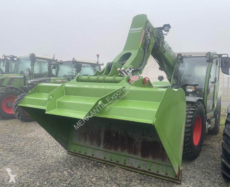 Teleskopisk truck   FENDT Cargo T 740 Sennebogen