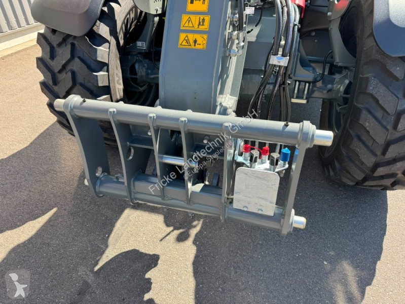 Teleskopisk truck Claas 742 Varipower 3 Night...
