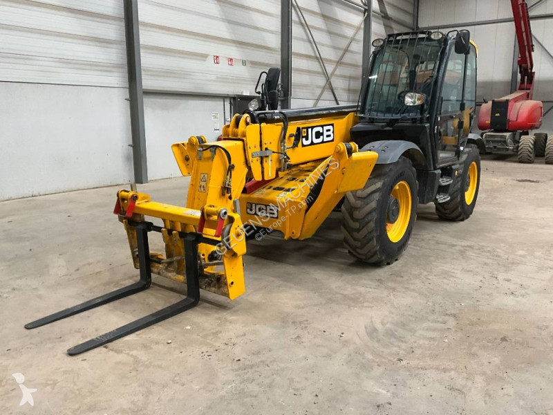 Teleskopisk truck JCB