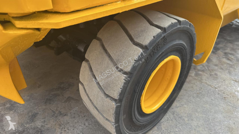 Sollevatori telescopici JCB 30-19E 4x2