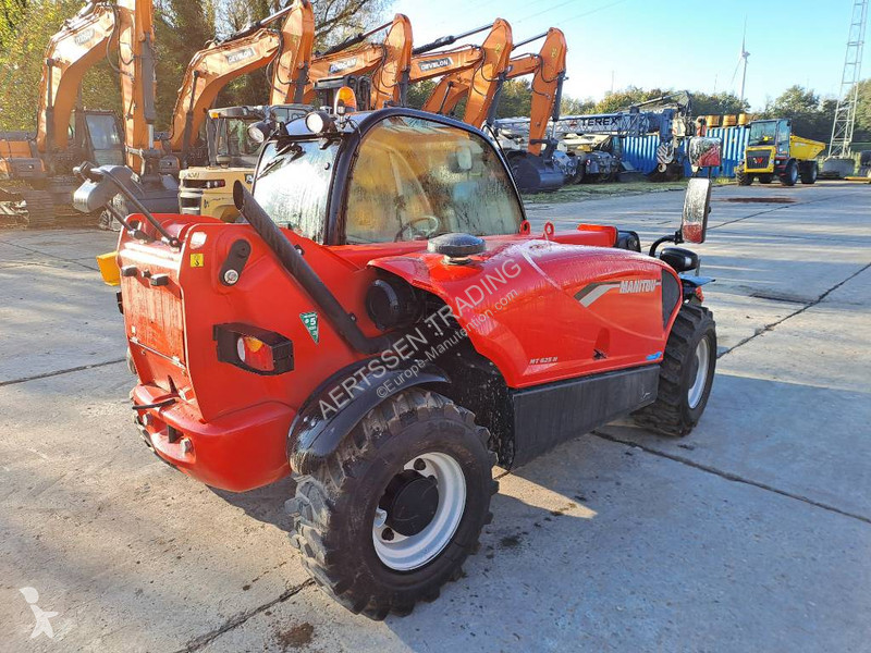 Teleskopický vozík Manitou