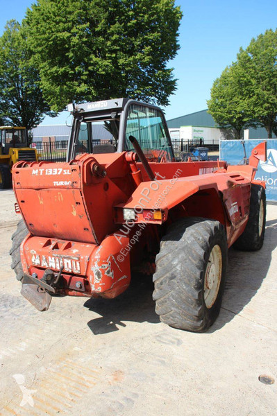 Телескопический погрузчик Manitou MT1337SLT