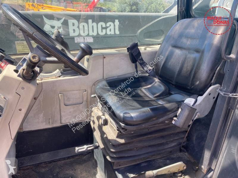 رافعة شوكية تلسكوبية Bobcat