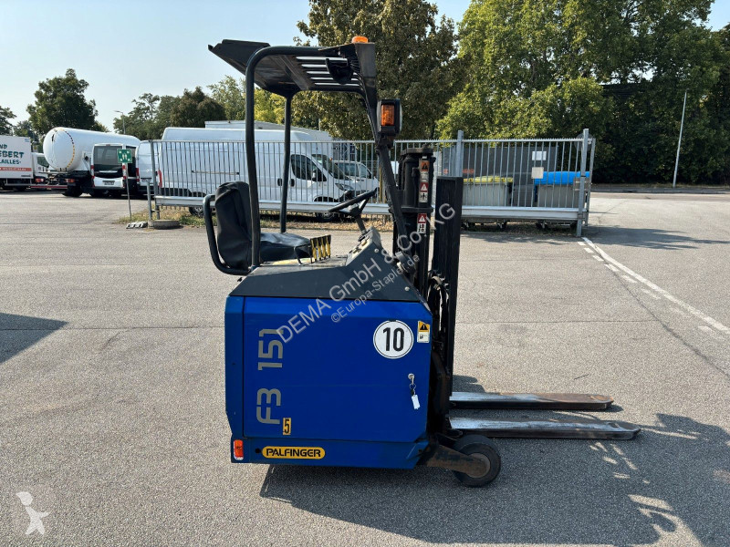 Teleskopisk truck  F3 151...