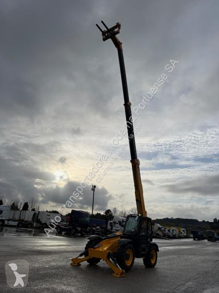 Empilhador telescópico JCB
